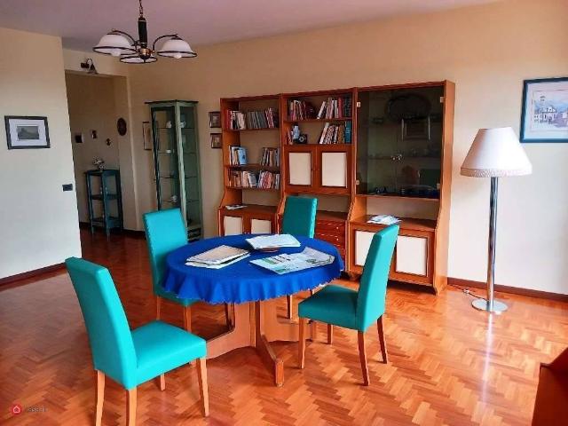 4-room flat in Via Roma, Offagna - Photo 1