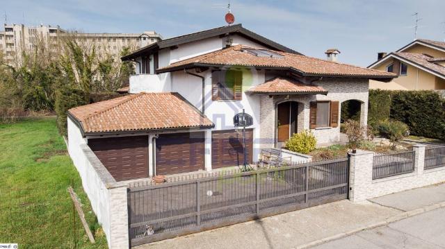 Villa in Via dei Platani 21, Sant'Angelo Lodigiano - Foto 1