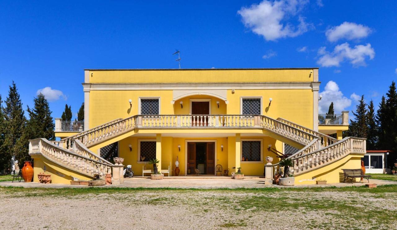 Villa in vendita a Novoli
