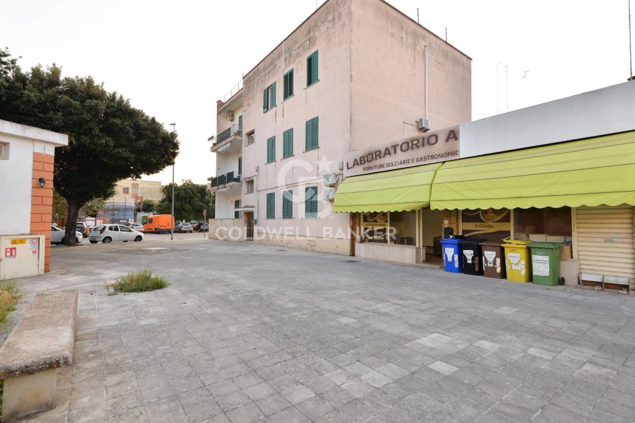 Negozio in Via Basento, Lecce, {3} - Foto 1