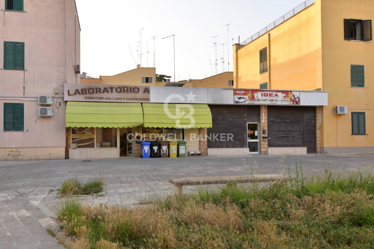 Negozio in Via Basento, Lecce, {3} - Foto 2