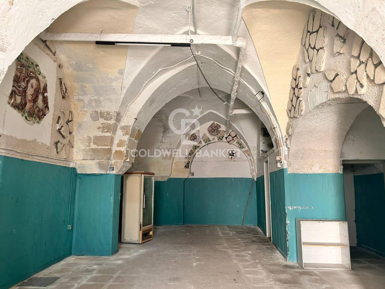 Negozio in Via Borgo, Poggiardo, {3} - Foto 2