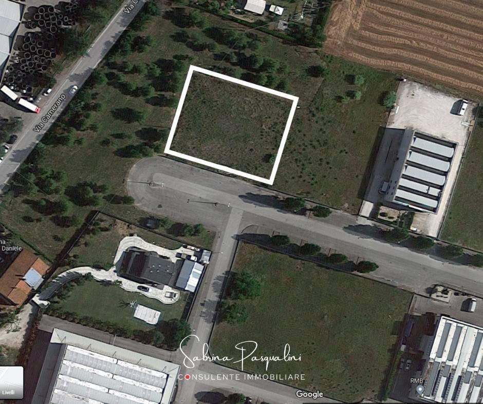 Terreno edificabile in vendita a Osimo
