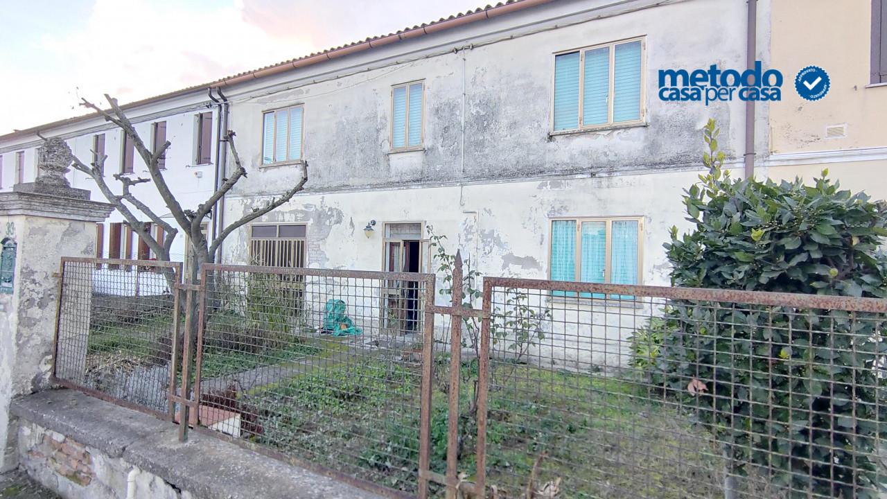 Villa a schiera in vendita a Adria