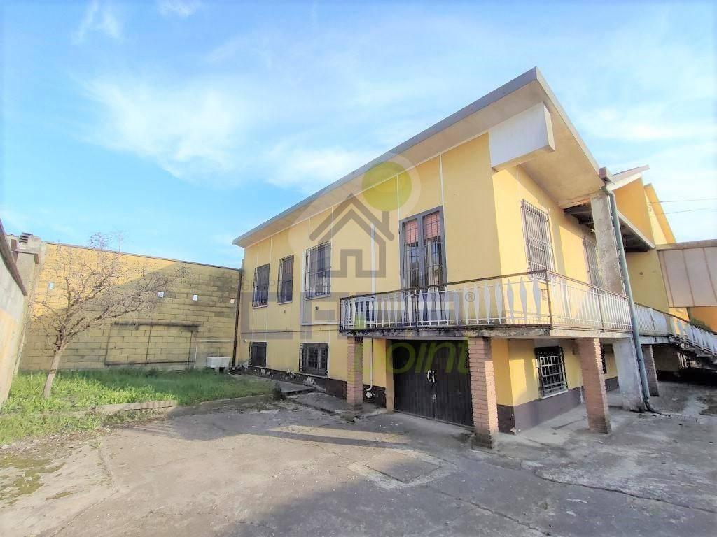 Villa in vendita a Acquanegra Sul Chiese