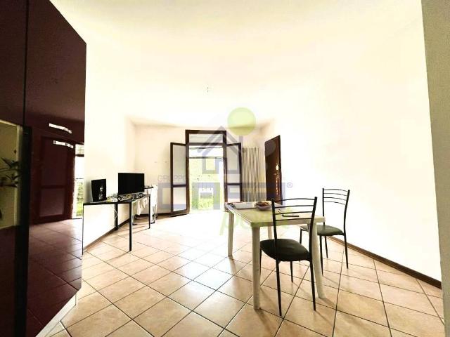 3-room flat in Via Fratelli Cairoli, 15, Asola - Photo 1