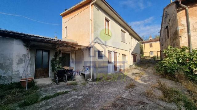 Casa indipendente in Via Lago Gerundio 24, Pizzighettone - Foto 1