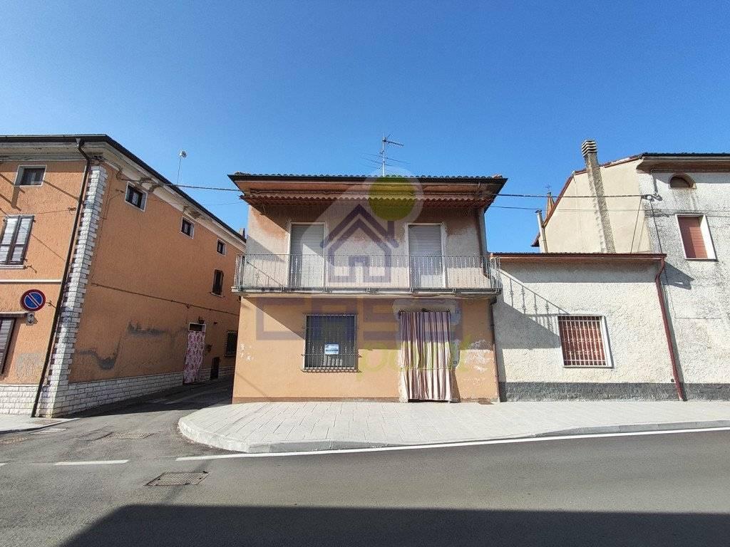 Casa indipendente in vendita a Pessina Cremonese