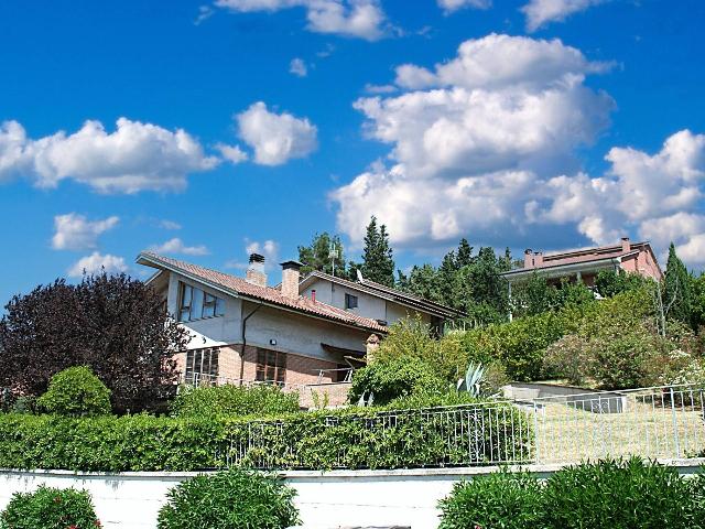 Villa in Via Aldo Moro, Camerata Picena - Foto 1