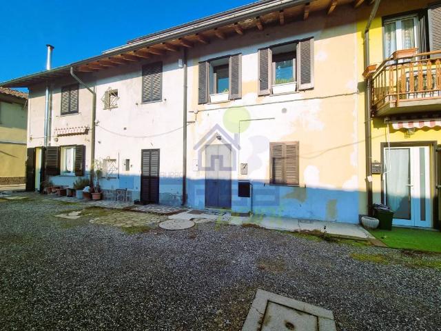 2-room flat in Via Garibaldi, Bertonico - Photo 1