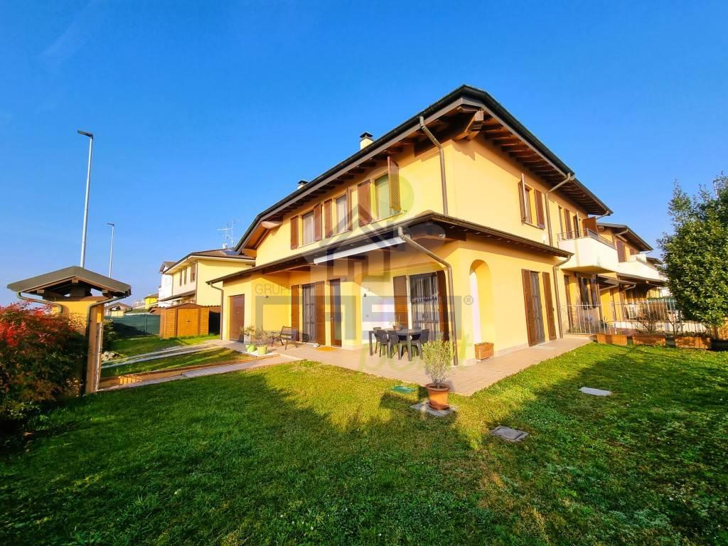 Villa in vendita a Casalpusterlengo