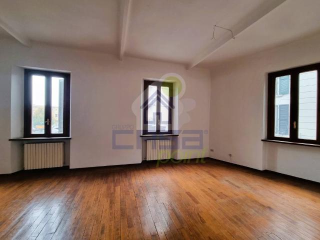 Vierzimmerwohnung in Piazza del Popolo, Casalpusterlengo - Foto 1