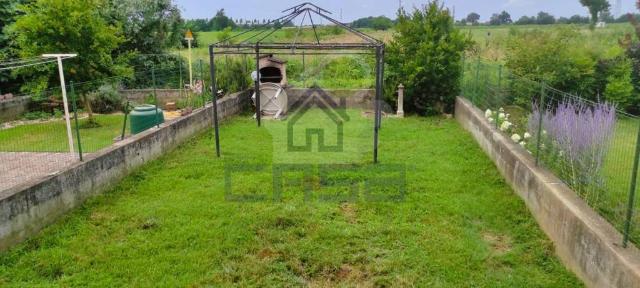 Terraced house in Via Longo, Casalpusterlengo - Photo 1