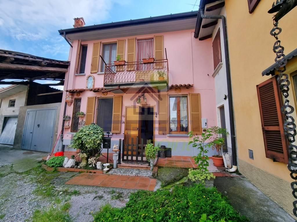 Casa indipendente in vendita a Castiglione D'Adda
