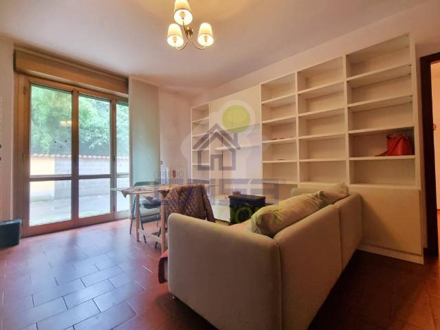 2-room flat in Via Principe Amedeo, Castiglione d'Adda - Photo 1