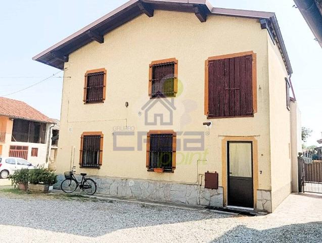 Detached house in Via Vittadini, Livraga - Photo 1