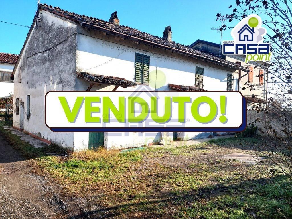 Casa indipendente in vendita a Villanova Sull'Arda