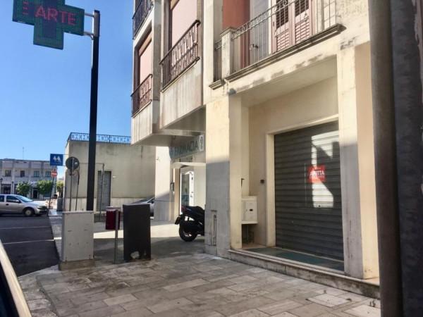 Negozio in Via B. Contarini, Collepasso, {3} - Foto 1