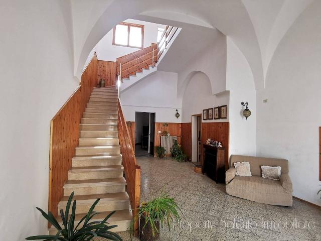 Detached house in {3}, Piazza Municipio 15 - Photo 1