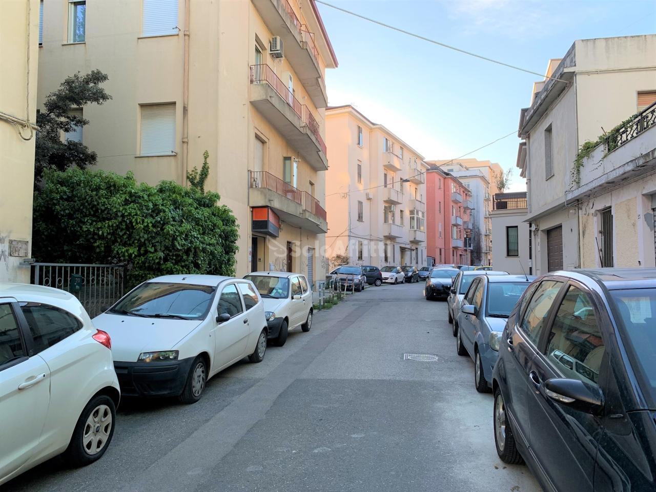 Negozio in , Catanzaro, {3} - Foto 1