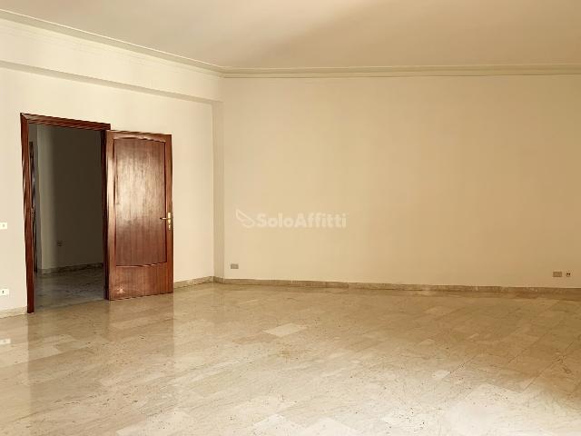 Apartament in {3}, - Photo 1