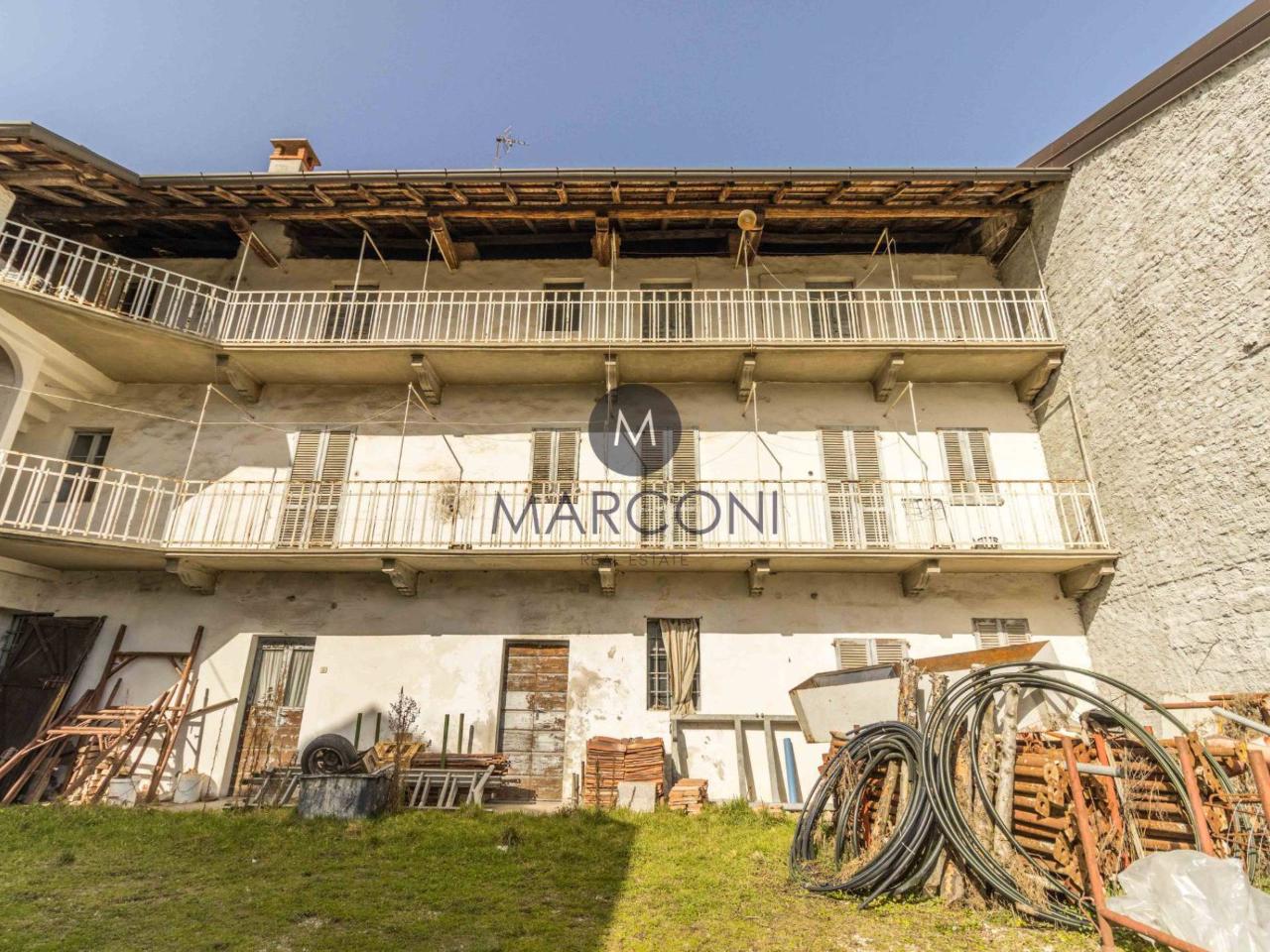 Rustico in vendita a Borgo Ticino