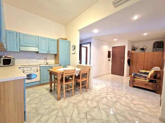 3-room flat in Via Zara 35, Quartu Sant'Elena - Photo 1