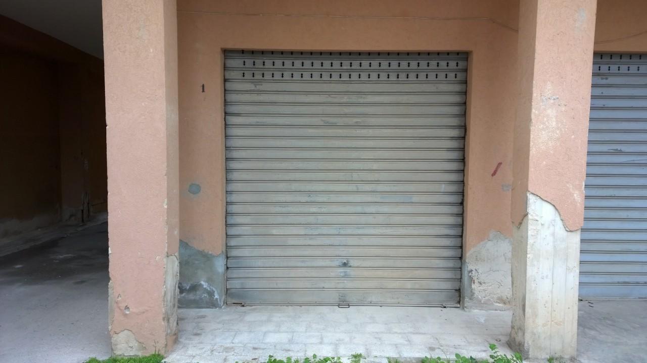 Parcheggio chiuso in , Siracusa - Foto 1