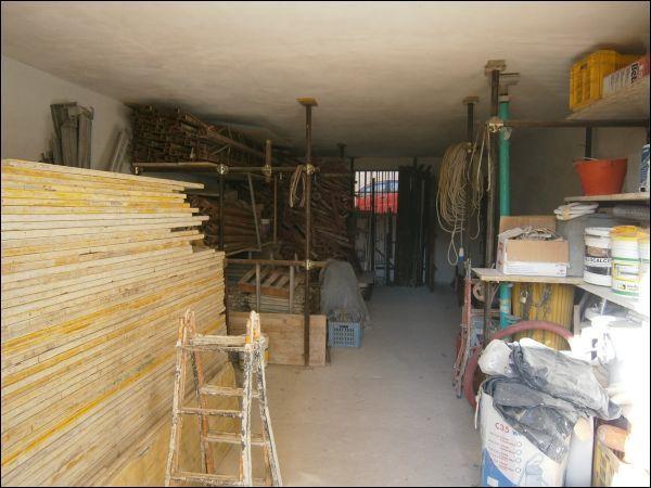 Parcheggio chiuso in , Siracusa, {3} - Foto 2