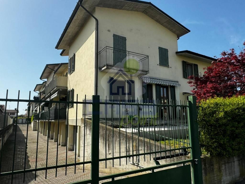 Appartamento in vendita a Casale Cremasco Vidolasco