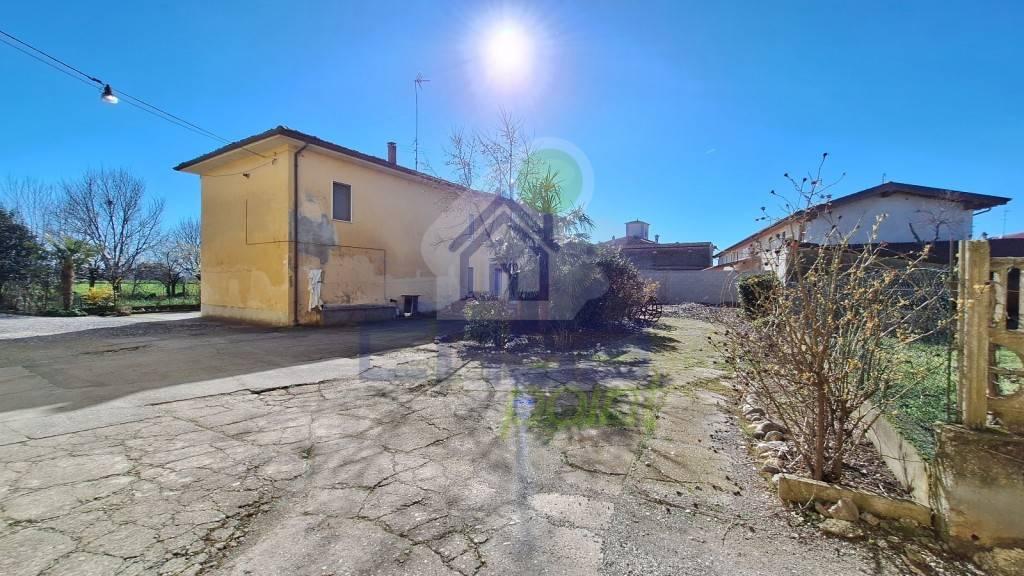 Casa indipendente in vendita a San Gervasio Bresciano