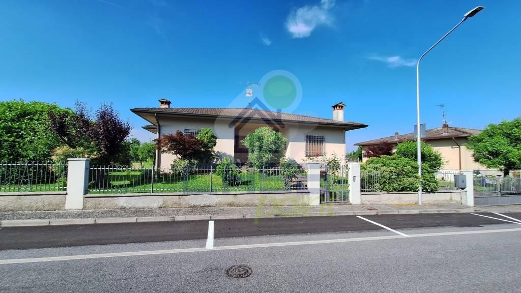 Villa in vendita a Milzano