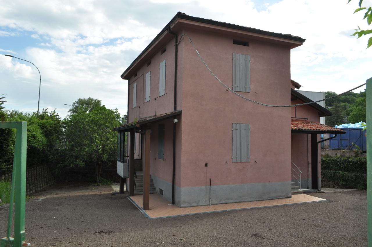 Villa a schiera in vendita a Fornovo Di Taro