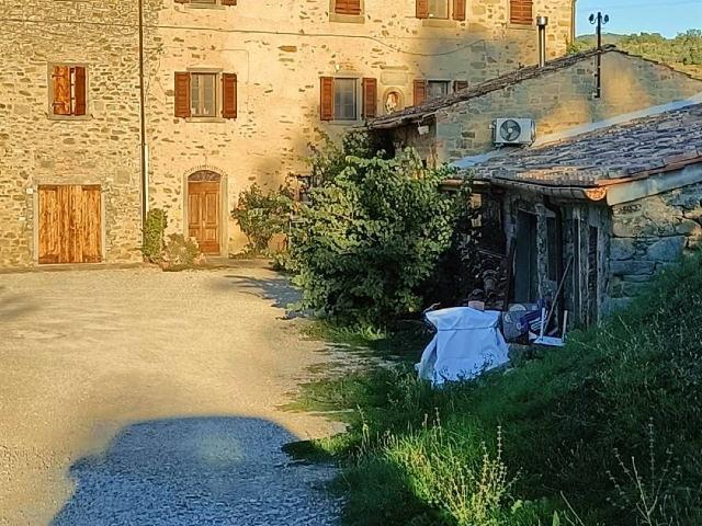 Rustico in Strada Comunale di Ossaia, Cortona - Foto 1