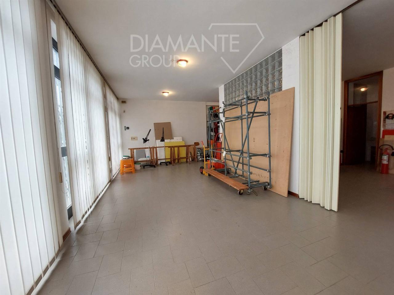 Negozio in , Passignano Sul Trasimeno, {3} - Foto 1