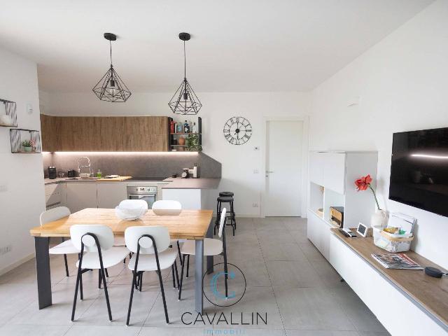 4-room flat in Piazza Dante, Trevignano - Photo 1