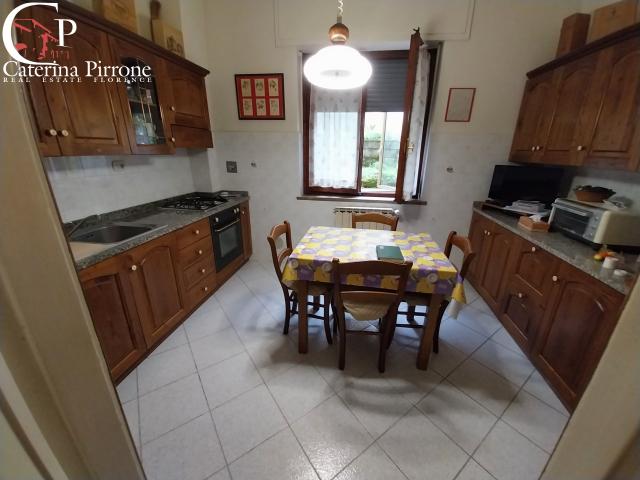 4-room flat, Londa - Photo 1