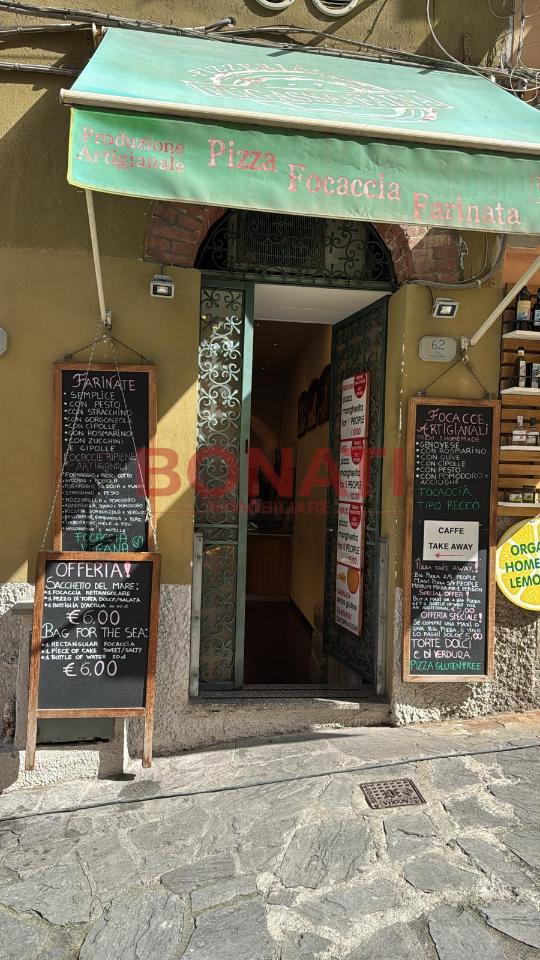 Pizza al taglio in Via Colombo 62, Riomaggiore, {3} - Foto 2