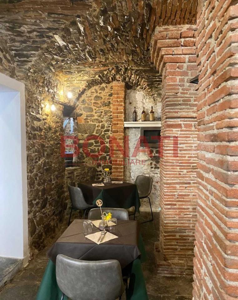 Negozio in , Sarzana, {3} - Foto 2