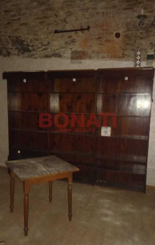 Palazzina commerciale in Via Garibaldi 25, Lerici, {3} - Foto 2