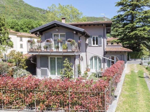 Villa in {3}, Viale delle Rimembranze 8 - Foto 1