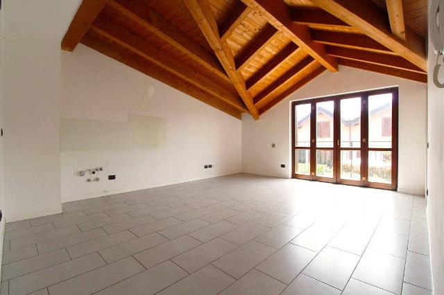 2-room flat in Via Alessandro Manzoni, Guanzate - Photo 1