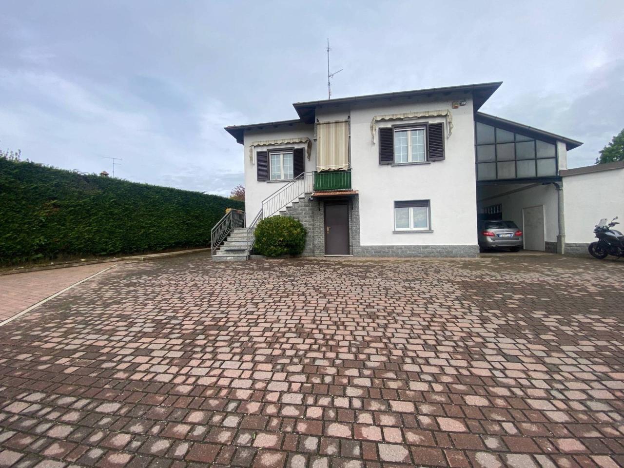Villa in vendita a Bulgarograsso