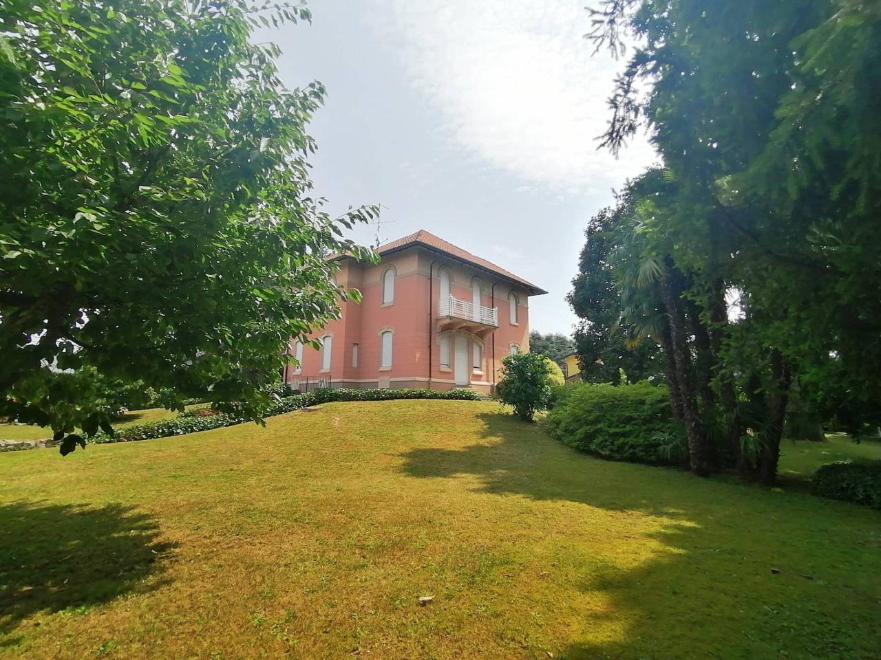 Villa in vendita a Valmorea