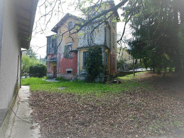 Villa in Via Giovanni Segantini 20, Caglio - Foto 1