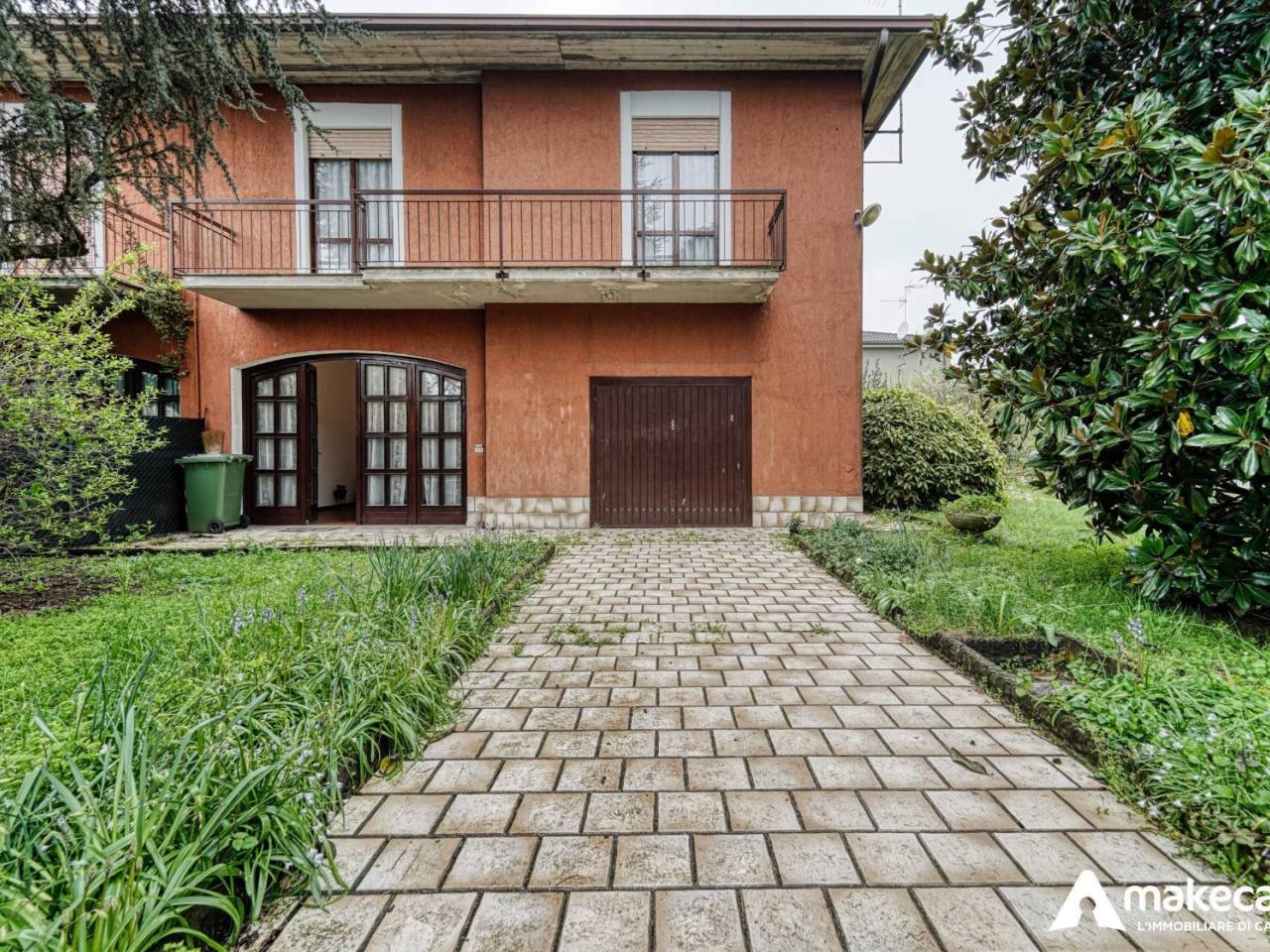 Villa in vendita a Cerro Al Lambro