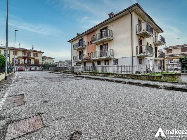 Dreizimmerwohnung in Via Giovanni Falcone 20, Cerro al Lambro - Foto 1