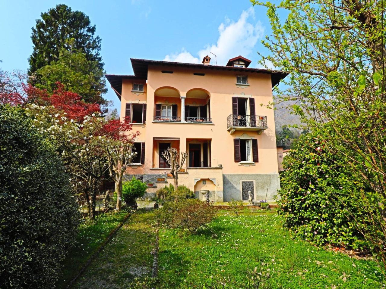 Villa in vendita a Griante