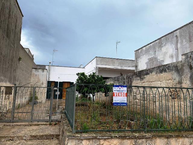 Casa indipendente in Via Giosuè Carducci 13, Melendugno - Foto 1