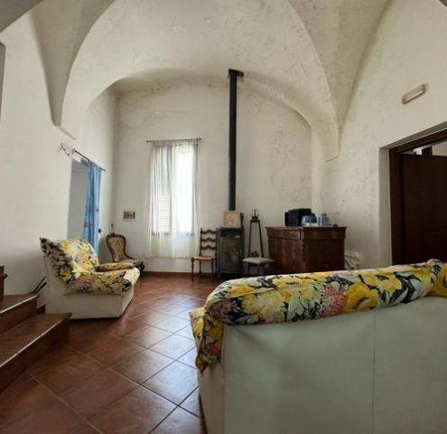 4-room flat in Via Massimo d'Azeglio, Lequile - Photo 1